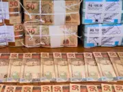 Suspeito de lavagem saca R$ 1 milhão e polícia apreende dinheiro em Rio Claro