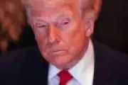 Trump alerta que pode atacar Irã em dias e pressiona por acordo de paz