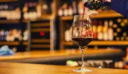 Vinho com menos álcool que cerveja? Conheça os estilos e 5 rótulos leves