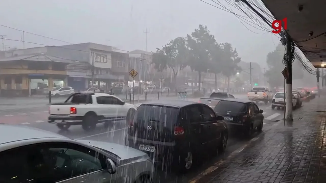 Chuva forte atinge Vale do Paraíba e Serra da Mantiqueira; Defesa Civil emite alerta severo