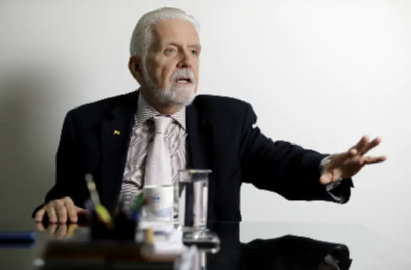 Jaques Wagner se muda para apartamento de R$ 10 milhões na Bahia