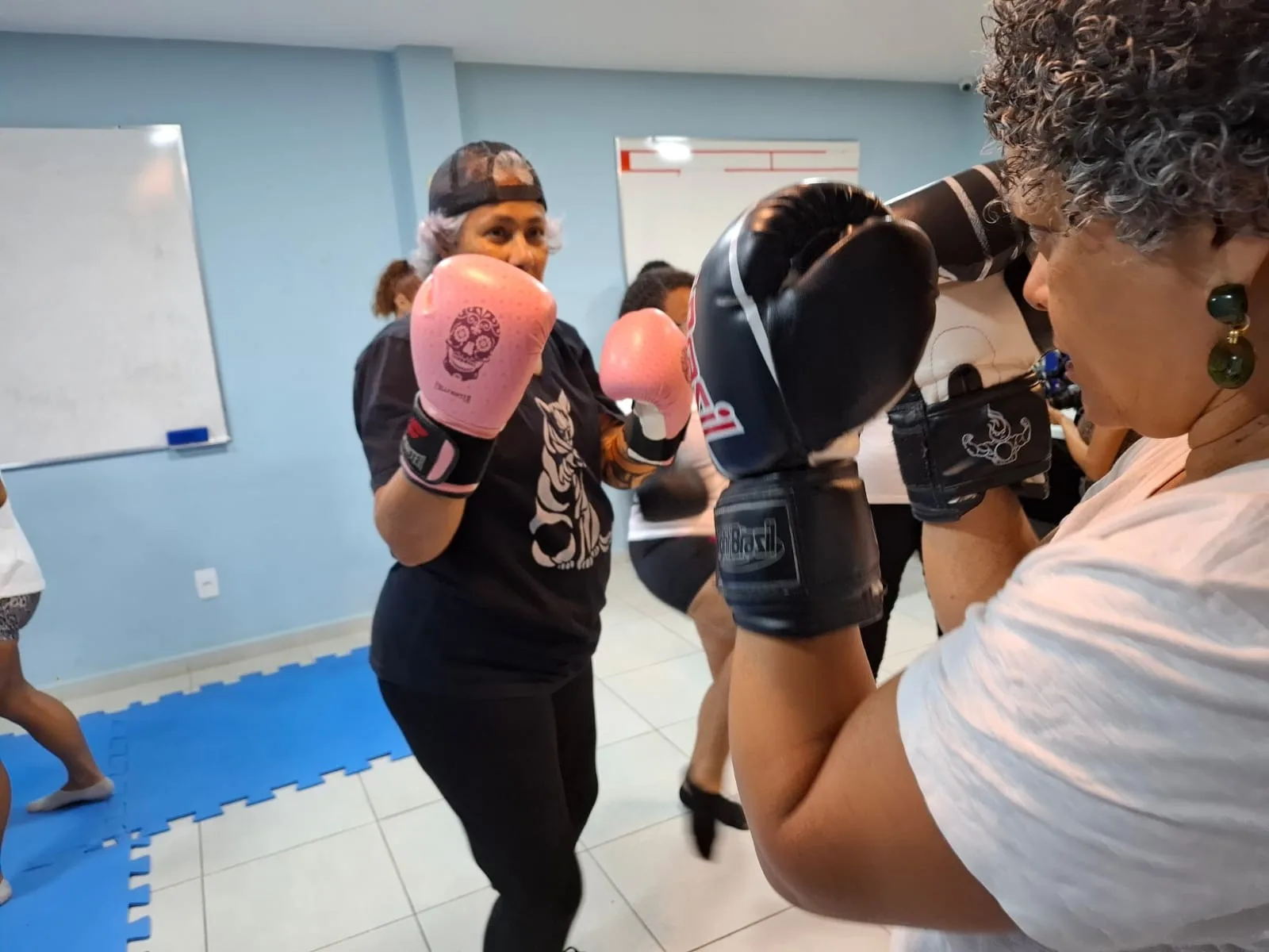 Projeto na Lapa ensina defesa pessoal a mulheres em situação de vulnerabilidade