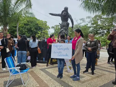 Acordo encerra greve de 13 dias da Educação em Rio Branco com reajuste de 5%