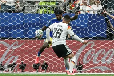 Adidas esgota letra 'V' em camisas alemãs na Copa