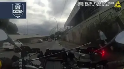 Adolescente com arma falsa é apreendido após perseguição na Cidade Nova
