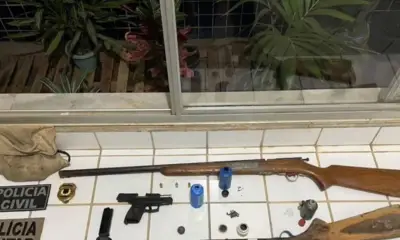 Ação policial apreende armas e resgata gestante na BA