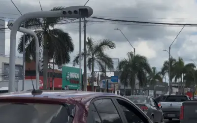 Apagão em Feira de Santana afeta comércio, trânsito e abastecimento de água