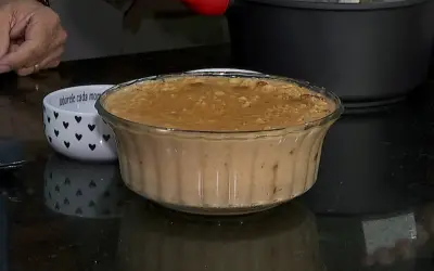 Aprenda a fazer canjica cremosa por R$ 18,91; rende 10 porções