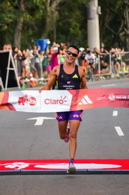 Baiano Fábio Jesus vence meia maratona do Rio com recorde pessoal