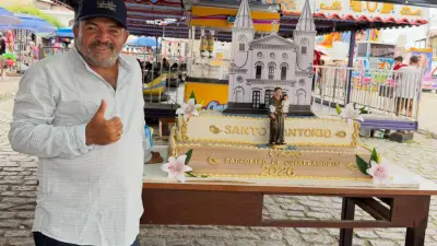Bolo de Santo Antônio é arrematado por R$ 50,5 mil em Quixeramobim