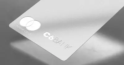 C6 Bank melhora pontuação do cartão World Legend: 5 pontos por dólar em compras nacionais e 8 em internacionais