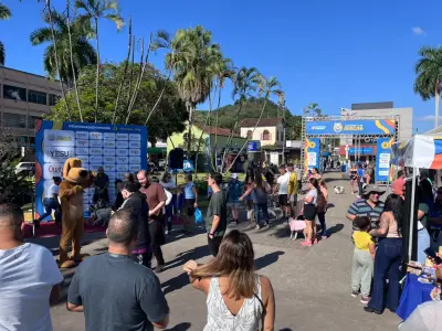 Caminhada do Amicão estreia em Paracambi com serviços gratuitos e desfile de fantasia