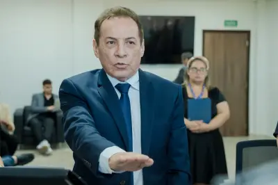Carlos Lobato toma posse como deputado estadual no Amapá