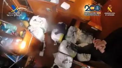 Dois brasileiros presos na Espanha com meia tonelada de cocaína