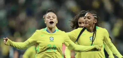 Dudinha, da seleção brasileira, confirma lesão no LCA após jogo contra os EUA