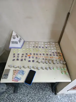 Dupla presa por tráfico de drogas em Paraty com cocaína e skank
