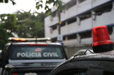 Encomenda explode em Salvador e mulher fica ferida
