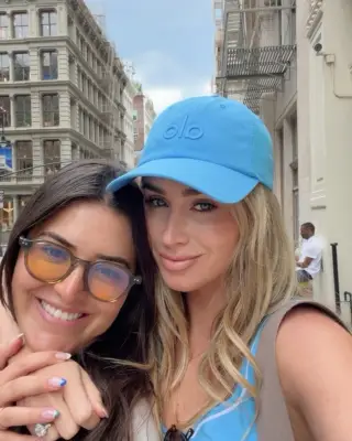 Esposas de Pogba e Alex Sandro se encontram em NY