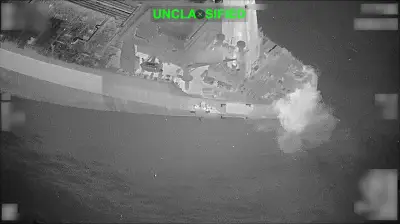 EUA atacam navio-tanque com míssil Hellfire no bloqueio ao Irã