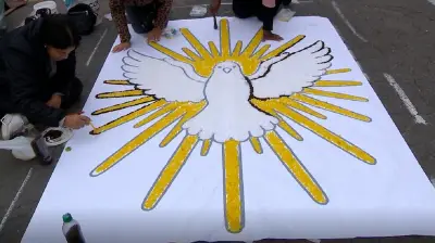 Fiéis confeccionam tapetes de Corpus Christi em Juiz de Fora e região