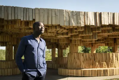 Francis Kéré fala sobre Biblioteca dos Saberes no Rio: 'Vamos representar os povos que formaram o Brasil'
