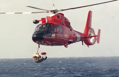 Helicóptero MH-60 Jayhawk da Guarda Costeira cai no Alasca