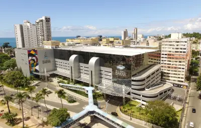 Horários especiais em shoppings de Salvador durante jogo do Brasil na Copa 2026