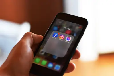 Instagram, Facebook e WhatsApp fora do ar em instabilidade global