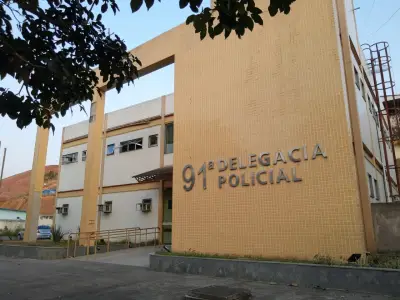 Jovem é preso após esfaquear homem de 53 anos no pescoço em Valença