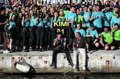 Kimi Antonelli comemora vitória em Mônaco com mergulho no mar