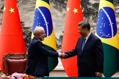 Lula critica tarifas dos EUA e reforça laços com China em evento em Goiás