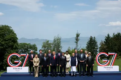 Lula e Trump posam juntos na foto de família do G7 na França