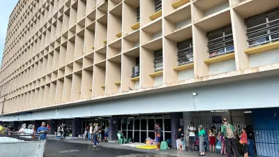Menino e jovem mordidos por tubarões no Grande Recife deixam UTI e estão estáveis