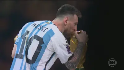 Messi e Copa do Mundo: 20 anos de uma história de amor