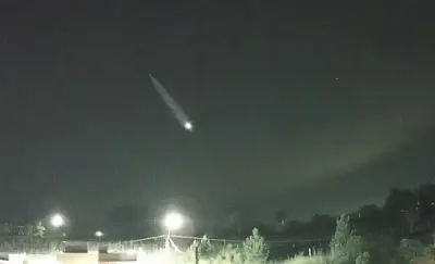 Meteoros 'fireball' de brilho intenso cruzam o céu do RS duas vezes no mesmo dia