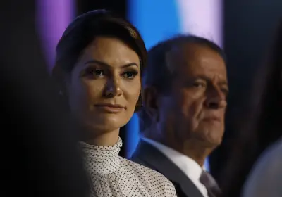 Michelle Bolsonaro diz a Valdemar estar 'cansada' e pode desistir de candidatura