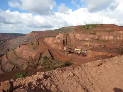 Minerais críticos: Brasil tem janela de 2 a 3 anos, alerta Itaú BBA