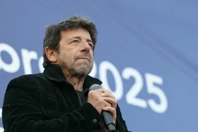 MP da França pede prisão preventiva de cantor e ator por estupro