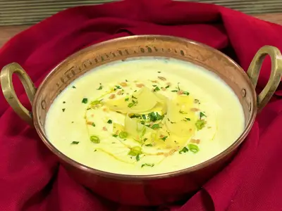 Passo a passo para a sopa de mandioca perfeita