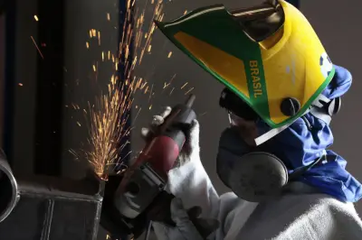 Petrobras abre 150 vagas em cursos técnicos gratuitos no Senai de São José dos Campos