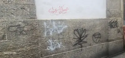 Pichação e pedras: o ataque cotidiano ao patrimônio carioca