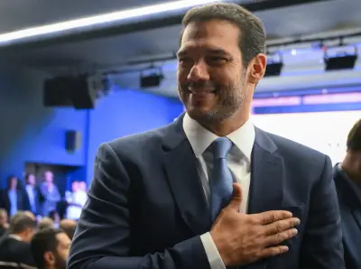Presidente da CBF viaja para longe da seleção