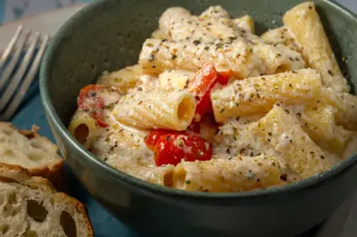 Rigatoni: a massa curta que conquista chefs e substitui o espaguete