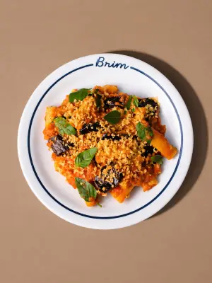 Rigatoni: a massa curta que conquistou chefs e transforma refeições