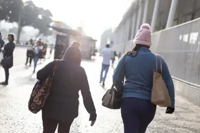 Rio de Janeiro bate novo recorde de frio com 12,4°C neste domingo