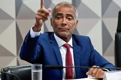 Romário apoia PEC contra escala 6x1 e desagrada PL