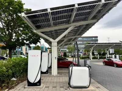 Tesla instala aspirador de pó em estação de recarga para otimizar tempo