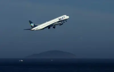 Tripulante da Azul passa mal durante voo Curitiba-Campinas