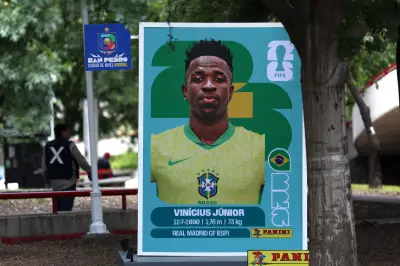 Vini Jr., Messi e CR7 em figurinhas gigantes no México para Copa 2026