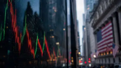 Wall Street: Dow atinge recorde com alívio geopolítico e Broadcom pesa no Nasdaq
